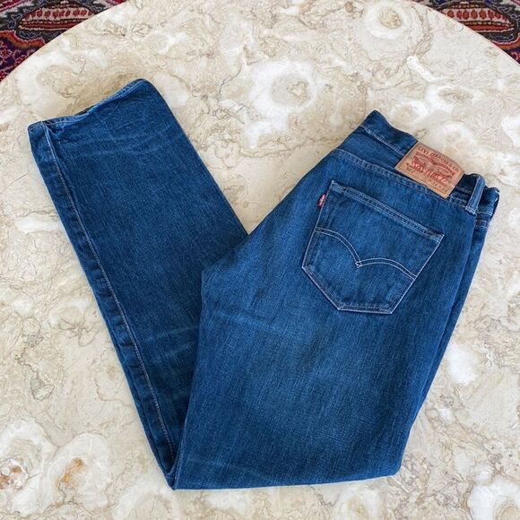 Levi’s 501 Classic Original Fit Straight Leg Button-fly Jeans - Picture 6 of 14